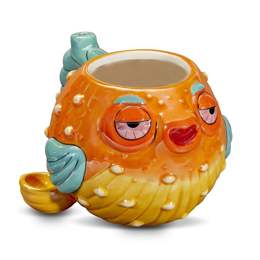 82573 stonedpufferfishmugpipe 1.jpg